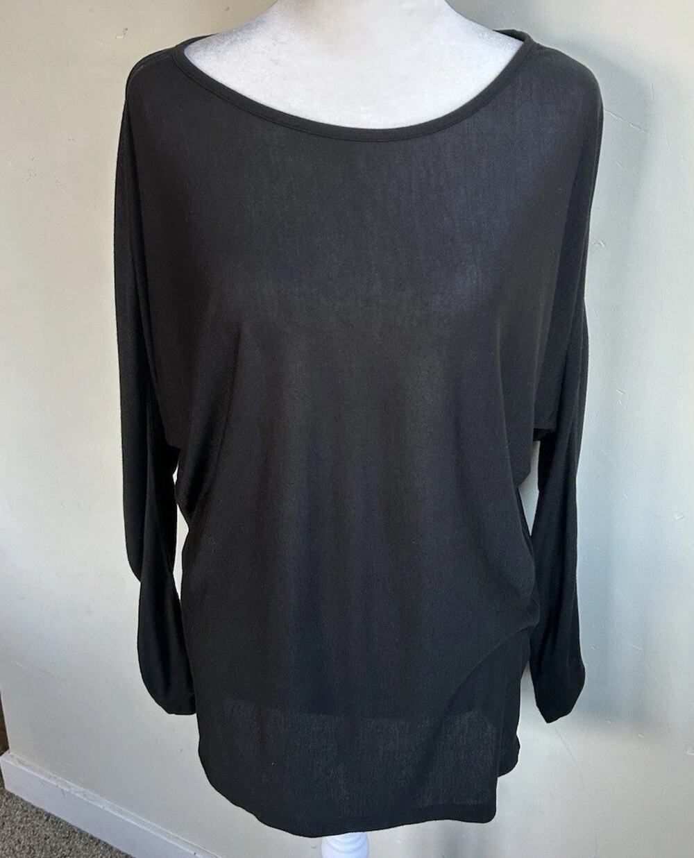 Vince Womens Black Long Sleeve Top XS Boat Neck Sheer Lightweight Minimalist